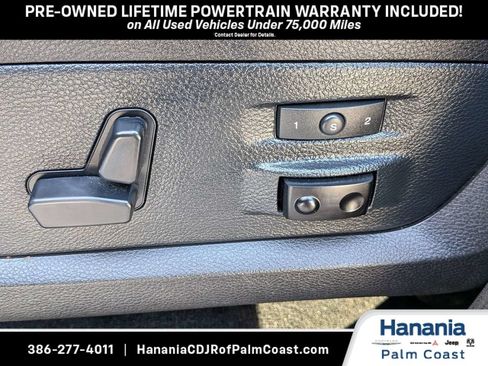 Used 2016 RAM 1500 Laramie w/ Convenience Group AWD/4WD image 18
