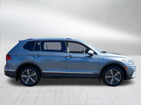 Certified 2024 Volkswagen Tiguan Wolfsburg Edition w/ Panoramic Sunroof Package AWD/4WD image 8