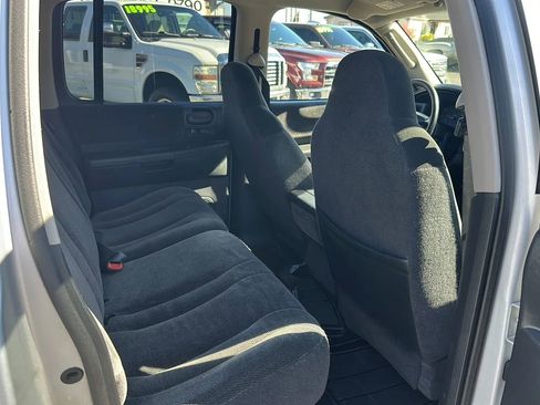 Used 2003 Dodge Dakota SLT image 10