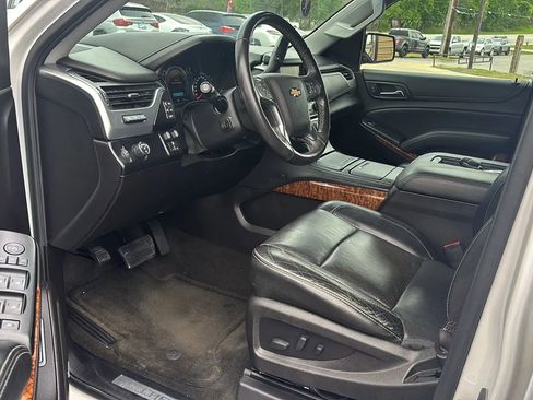 Used 2017 Chevrolet Tahoe Premier RWD image 7