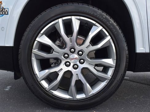 Used 2026 GMC Acadia Denali w/ Super Cruise Package FWD image 12