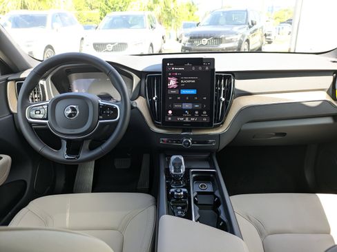 New 2026 Volvo XC60 T8 Core image 16