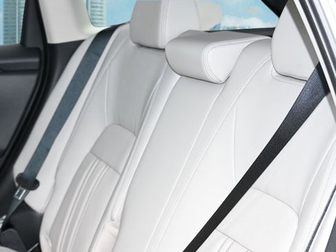 New 2026 Honda HR-V EX-L image 14