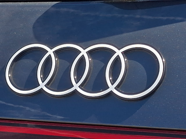 Used 2025 Audi Q5 Premium Plus AWD/4WD image 30