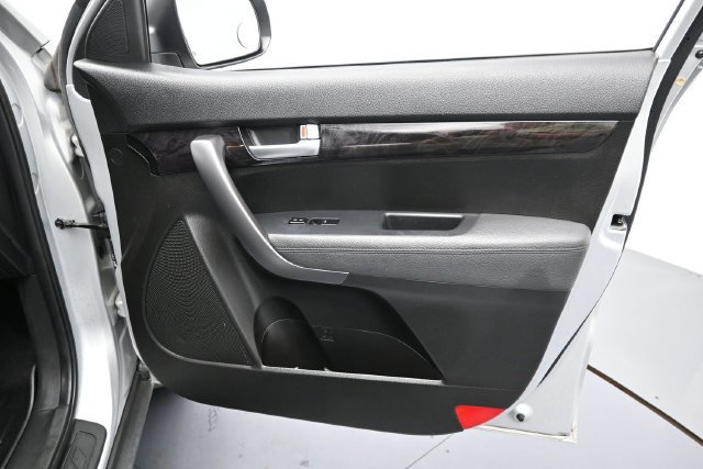 Used 2014 Kia Sorento LX FWD image 32