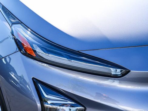 Used 2023 Chevrolet Bolt EUV LT w/ Driver Confidence Package image 14