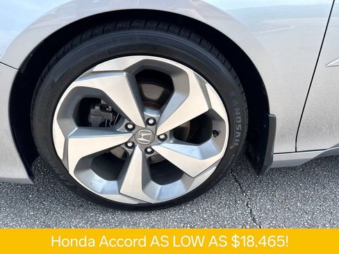 Used 2018 Honda Accord Touring image 28