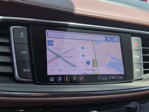 Used 2020 Buick Enclave Avenir w/ Avenir Technology Package AWD/4WD image 21
