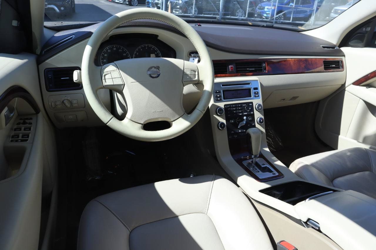 Used 2008 Volvo XC70 3.2 AWD/4WD image 17