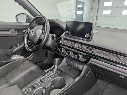 Used 2022 Honda Civic Sport image 38