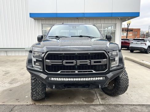 Used 2018 Ford F150 Raptor w/ Equipment Group 802A Luxury image 2