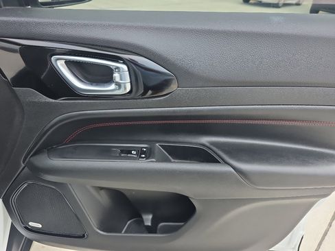 Used 2023 Jeep Compass Trailhawk w/ Sun and Sound Group image 22