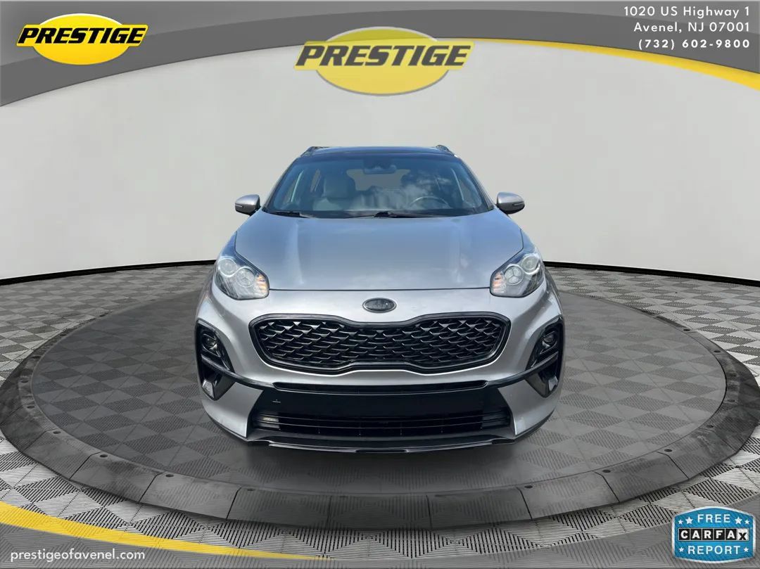 Used 2022 Kia Sportage Nightfall Edition FWD image 2