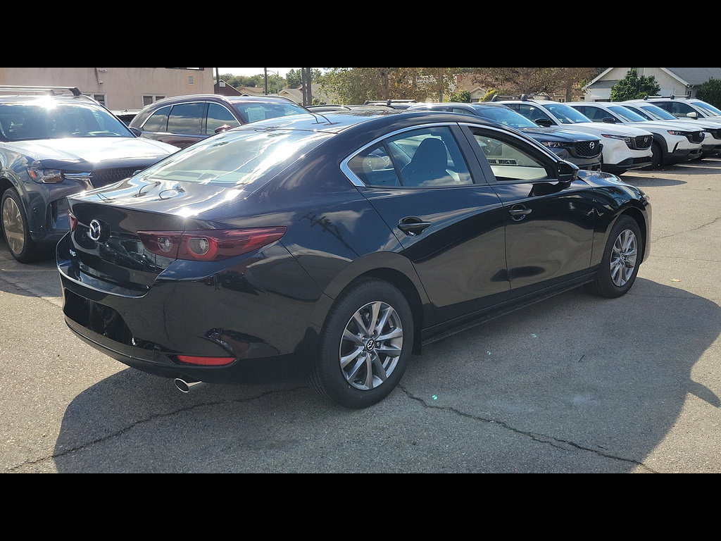New 2026 MAZDA MAZDA3 s FWD image 4