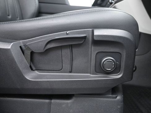 Used 2021 Land Rover Defender 110 S image 11