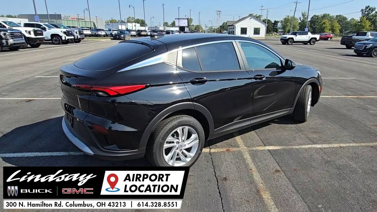 New 2026 Buick Envista Sport Touring w/ Convenience I Package FWD image 9