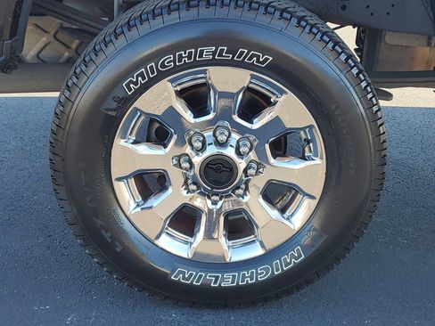 Used 2018 Ford F250 Lariat w/ Chrome Package image 7