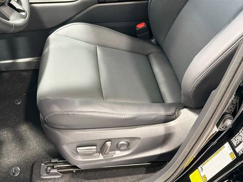 New 2026 Toyota Crown Signia image 16