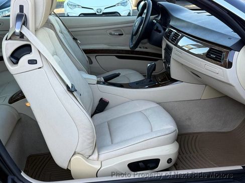 Used 2008 BMW 328i Convertible RWD image 12