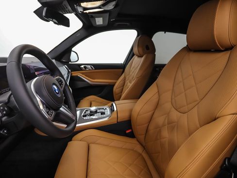 New 2026 BMW X5 xDrive50e w/ Executive Package image 11
