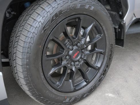 Certified 2025 Toyota Sequoia Platinum image 16