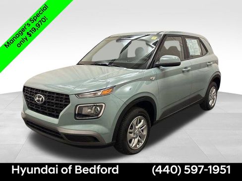 Certified 2026 Hyundai Venue SE FWD image 1