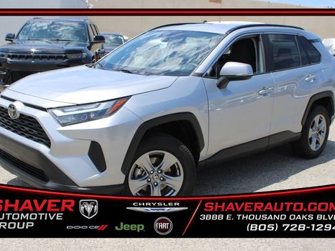 Used 2024 Toyota RAV4 XLE AWD/4WD image 1