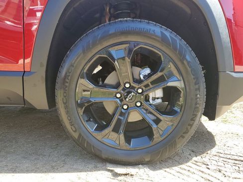 New 2026 Chevrolet Equinox LT image 6