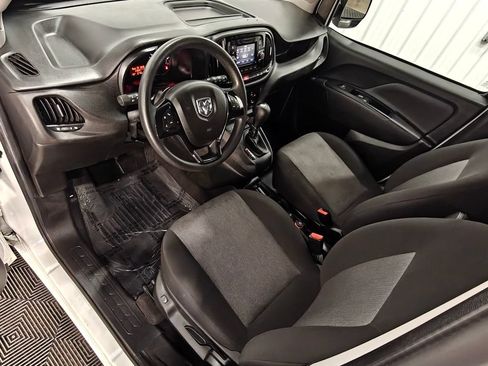 Used 2022 RAM ProMaster City Tradesman FWD image 4