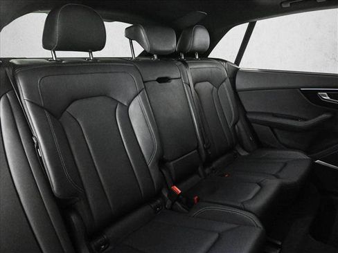 Certified 2025 Audi Q8 Prestige w/ Prestige Package image 21