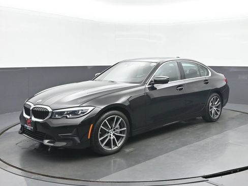 Used 2022 BMW 330i xDrive Sedan w/ Premium Package AWD/4WD image 7