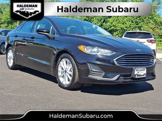 Used 2020 Ford Fusion SE image 1