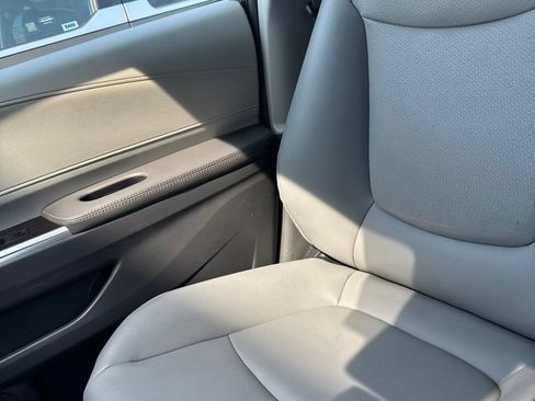 Used 2022 Toyota Sienna XLE AWD/4WD image 10