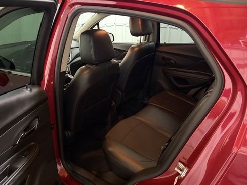 Used 2019 Buick Encore Preferred image 17