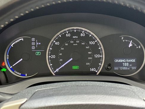 Used 2017 Lexus CT 200h w/ Navigation System Package image 19