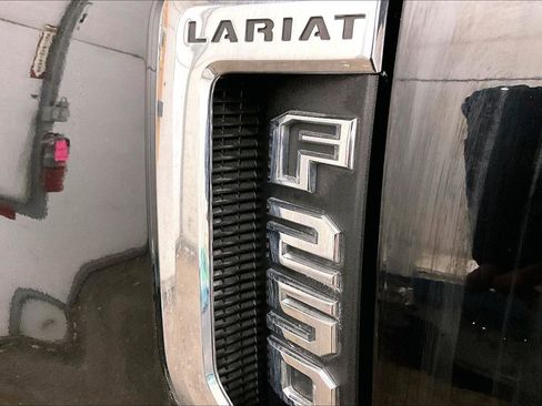 Certified 2020 Ford F250 Lariat w/ Lariat Ultimate Package image 13