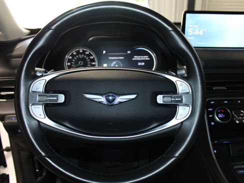 Used 2023 Genesis GV80 2.5T w/ Advanced Package image 9