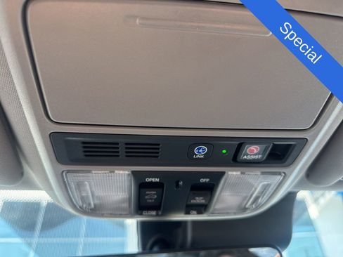 Used 2021 Honda Pilot Touring image 18