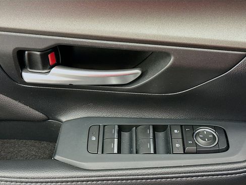 Used 2025 Toyota Grand Highlander XLE image 15