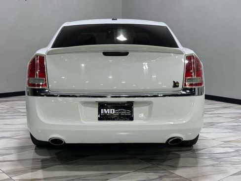 Used 2012 Chrysler 300 C image 7