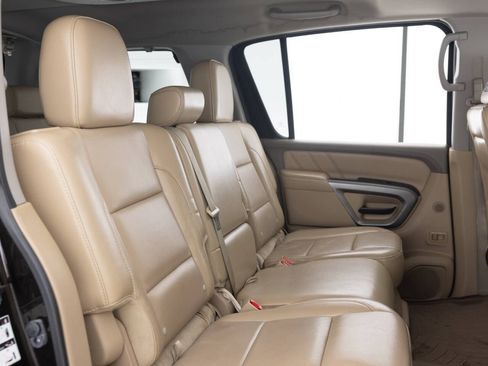 Used 2015 Nissan Armada Platinum image 29
