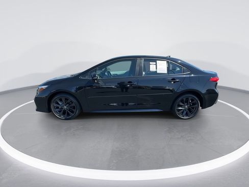 Used 2023 Toyota Corolla SE w/ Carpet Mat Package (TMS) image 5