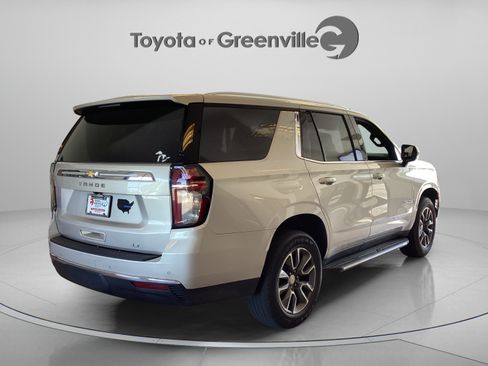 Used 2021 Chevrolet Tahoe LT w/ Rear Media and Nav Package RWD image 6