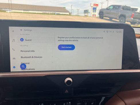 Used 2025 Toyota Crown Limited w/ Advanced Technology Package image 24