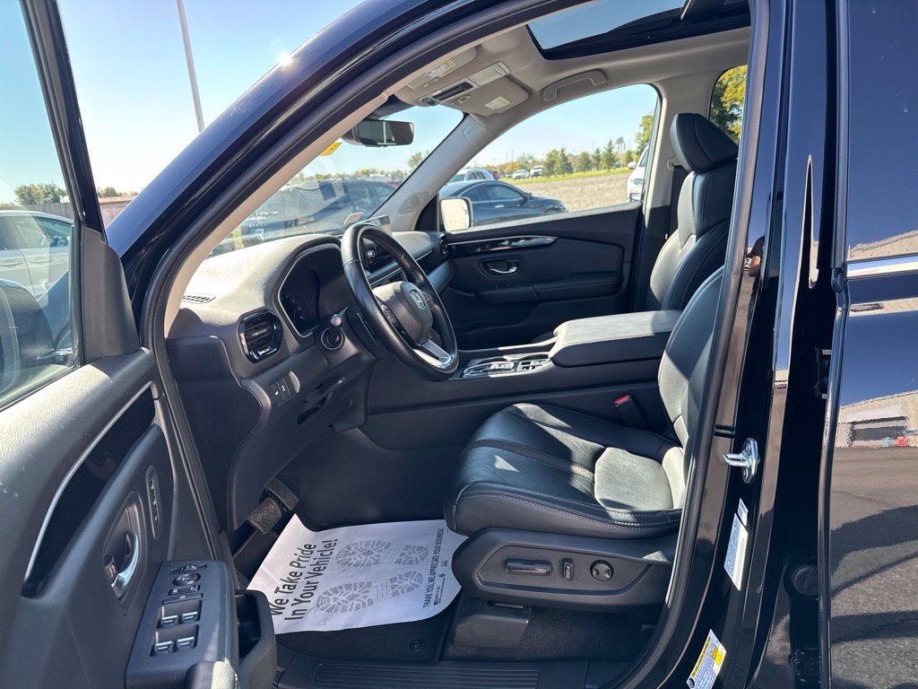 Used 2023 Honda Pilot Touring image 34