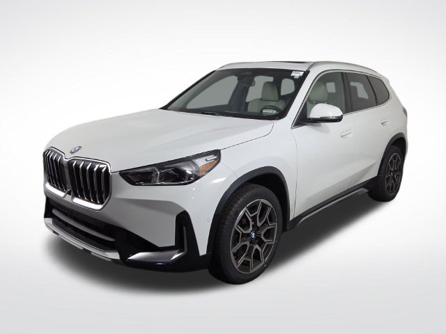 Used 2025 BMW X1 xDrive28i w/ Premium Package AWD/4WD image 2