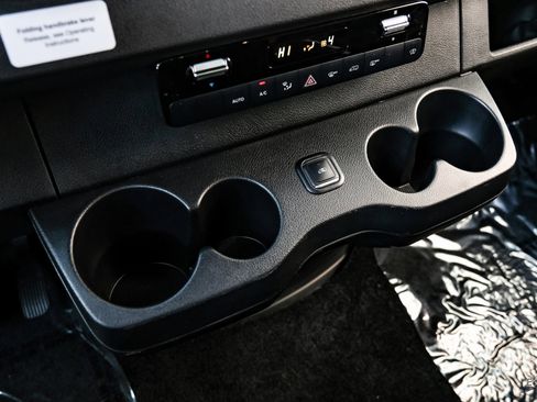 Used 2023 Mercedes-Benz Sprinter 3500 w/ Parking Package image 57