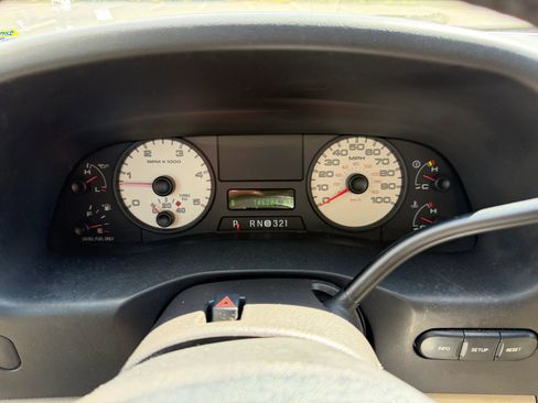 Used 2006 Ford F350 Lariat image 24