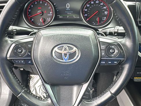 Used 2021 Toyota Camry XSE w/ Navigation Package image 15