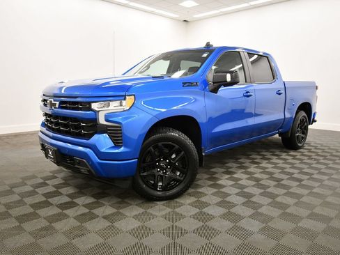 Used 2024 Chevrolet Silverado 1500 RST AWD/4WD image 2